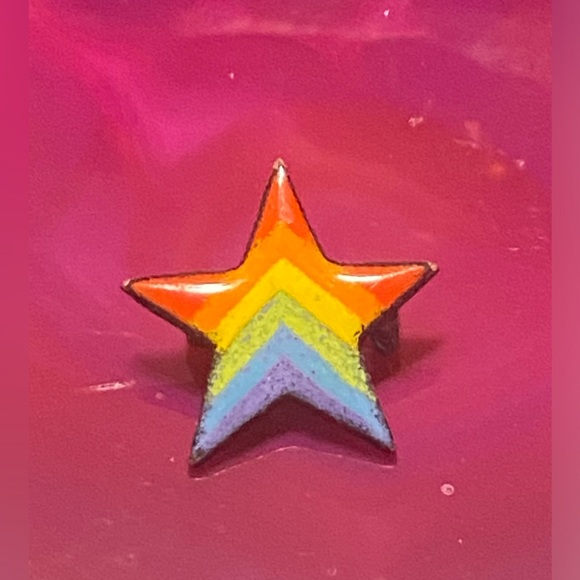 Unique Vintage Jewelry - 🔥 Rainbow Vintage Enamel Star Pin #9030